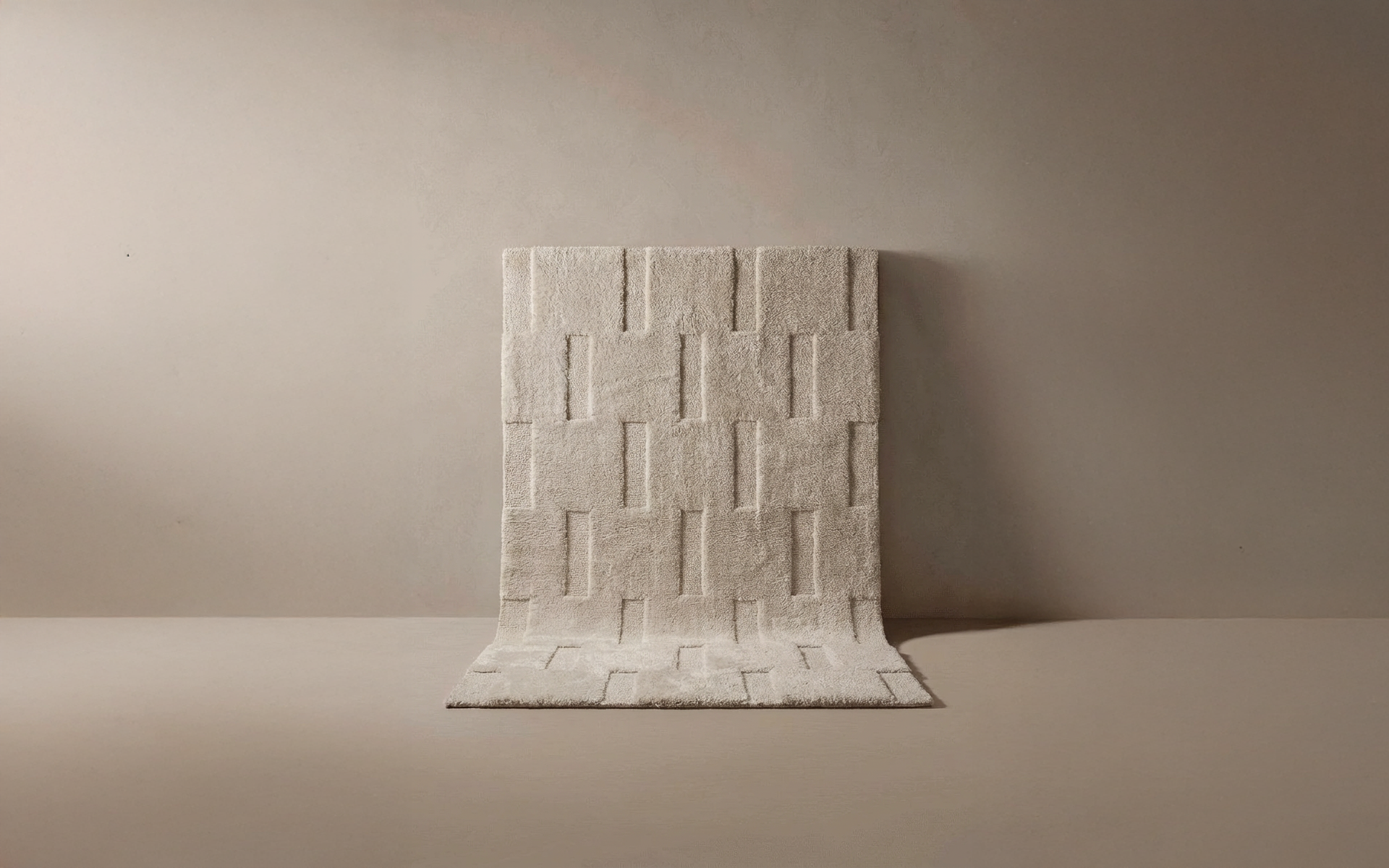 The Antwerp rug at floor level